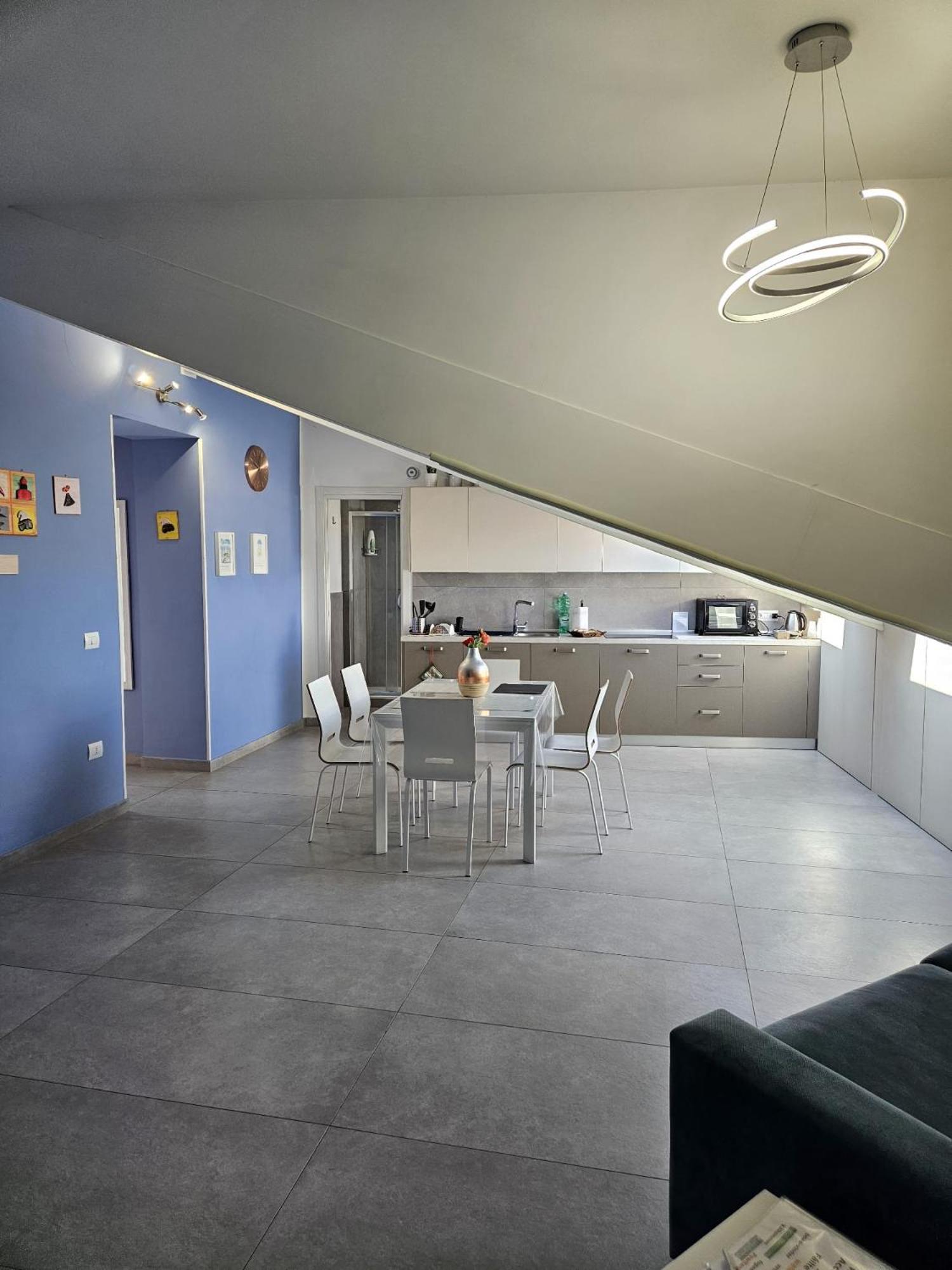 Wanda House Apartment เนเปิลส์ ภายนอก รูปภาพ