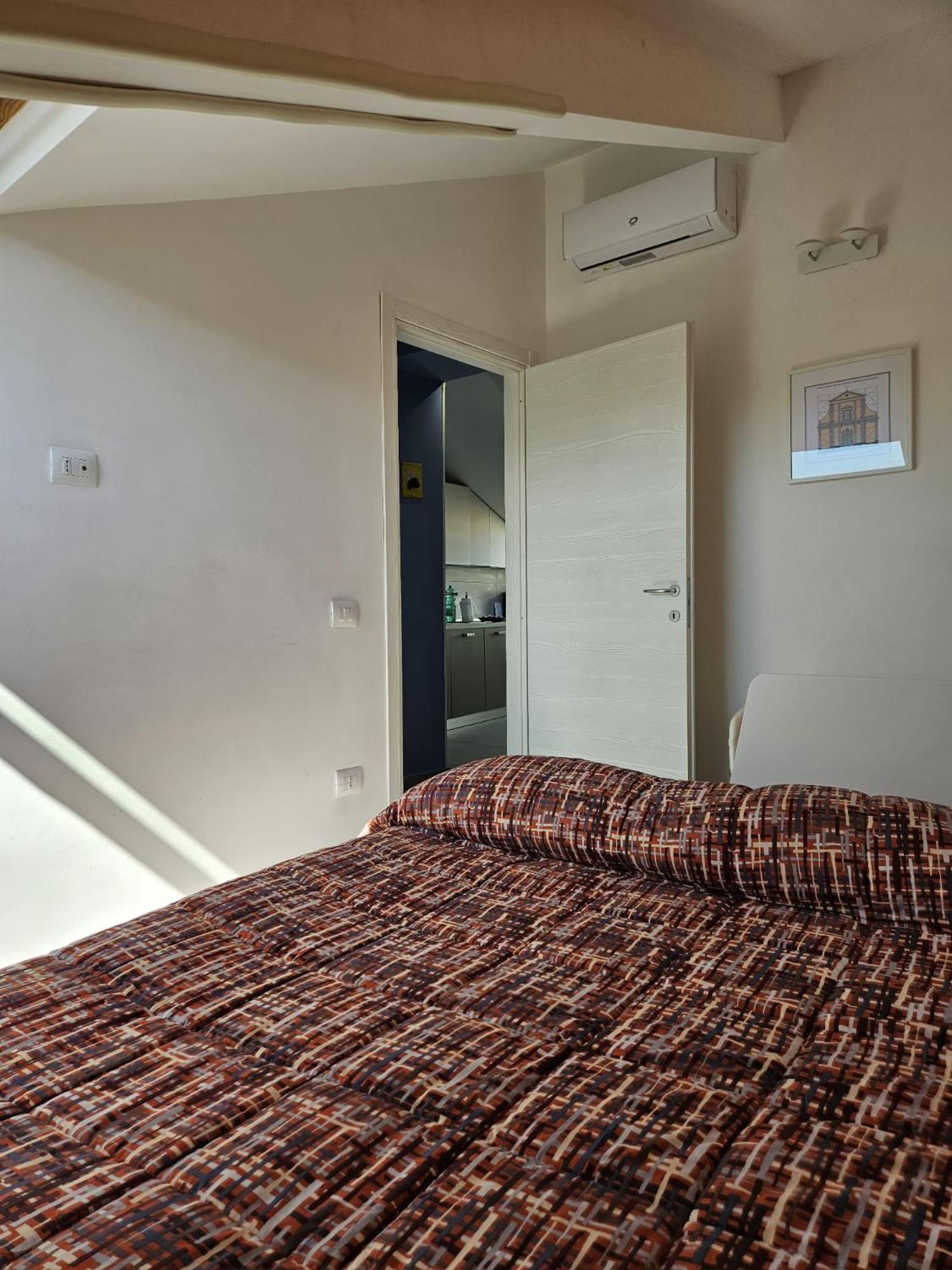 Wanda House Apartment เนเปิลส์ ภายนอก รูปภาพ